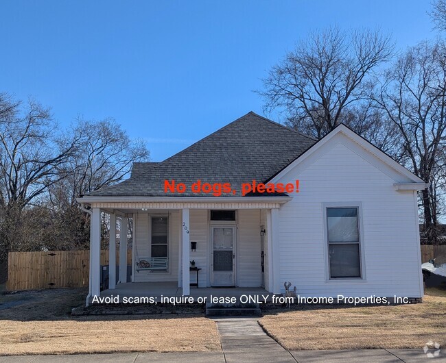 Building Photo - 209 S Greenwood St Rental