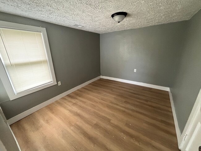 Photo - 634 W 14th Ave Unidad 6