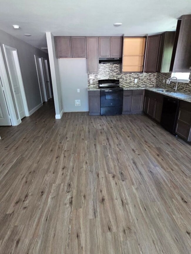 Photo - 7121 Yuma Dr
