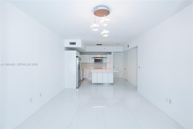 Photo - 1010 SW 2nd Ave Unidad # 606