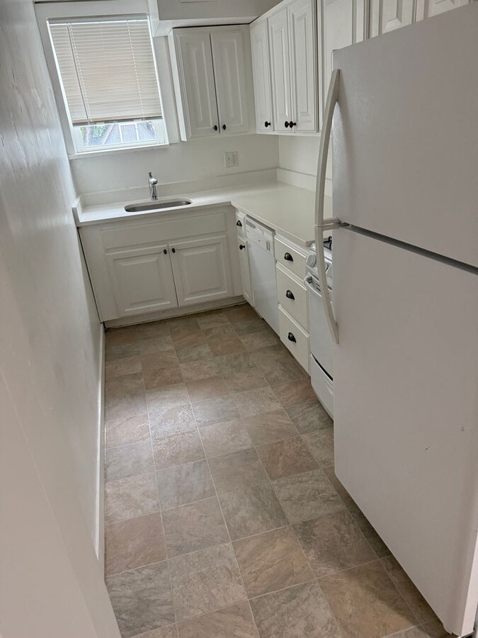 Photo - Ardmore Unit #9