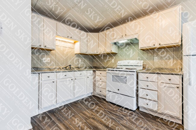 Building Photo - 502 W Jackson St Unit B Rental