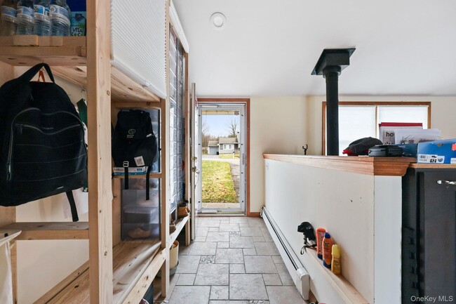 Photo - 2881 Meadowcrest Dr