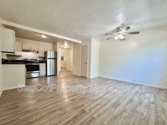 Photo - 5556 SW Beaverton Hillsdale Hwy