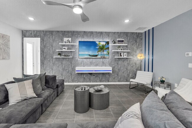218 Marcello Blvd Unit SI ID1622411P