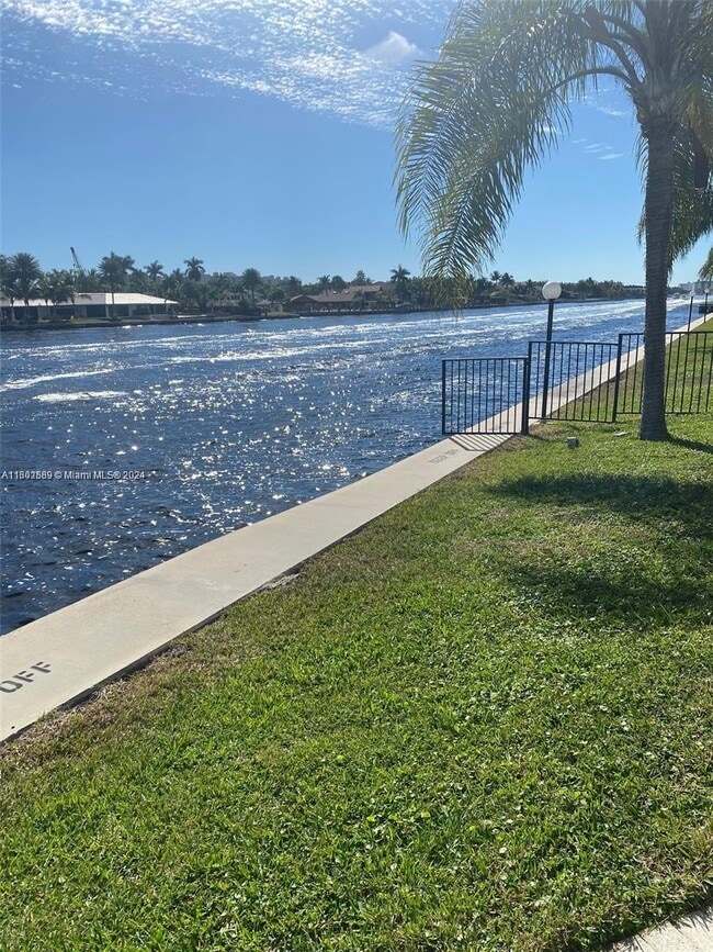 Photo - 6489 Bay Club Dr Unit 4