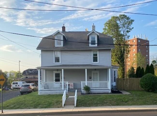 Building Photo - 61 Byberry Rd Unit A Rental