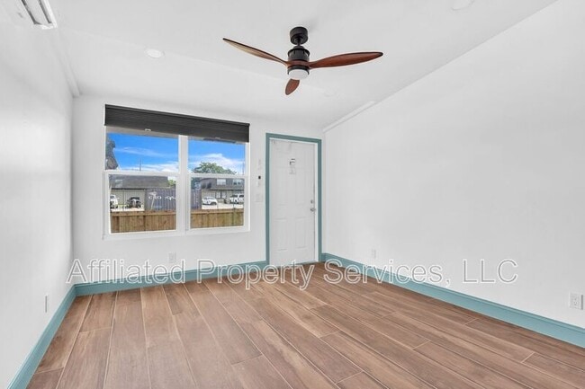 Photo - 4011 36th Ct