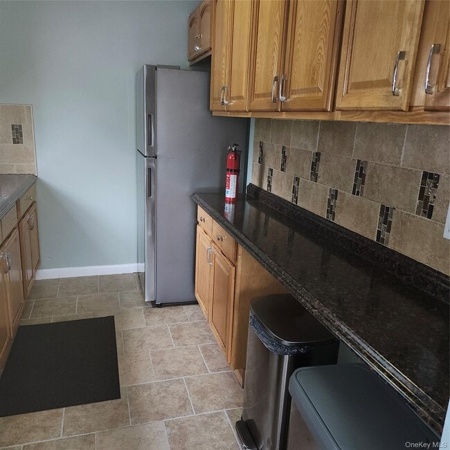 Photo - 90 Hildreth Pl