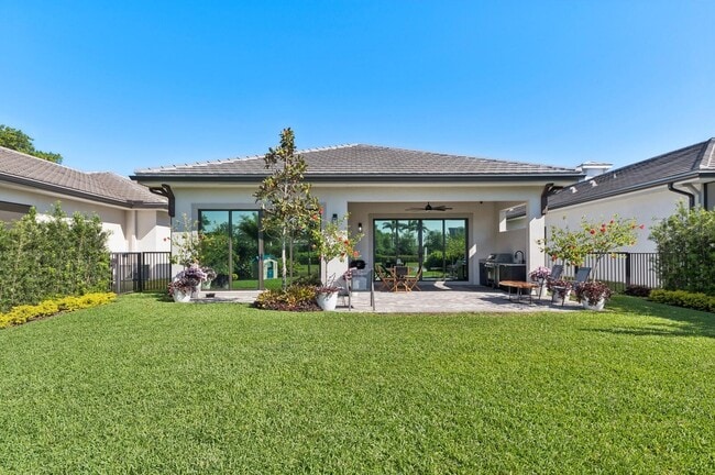 Photo - 3088 Gin Berry Way