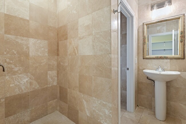 Photo - 9 Bagnall Ave