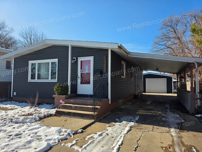 Photo - Spacious 2 bed 1.5 bath house in Hammond