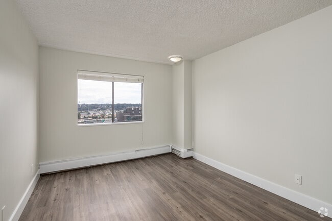 2BR, 1BR - 872SF