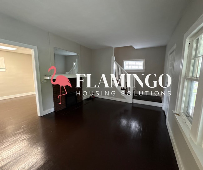 Photo - 152 Laura Ave