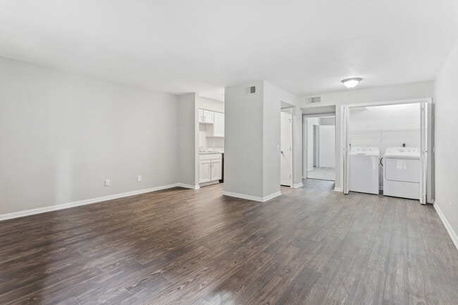 Photo - The Life at Parkview