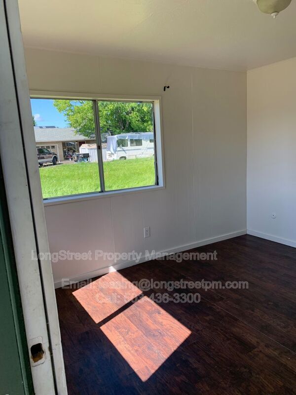 Photo - 2425 SW Pickford St