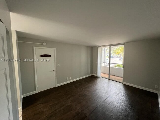 Building Photo - 921 Lyons Rd Unit 3105