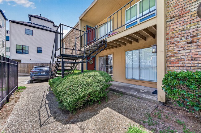 Photo - 3303 W Greenridge Dr Unit 47