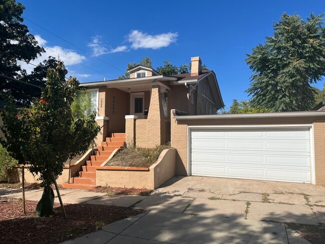 Photo - 1025 E Iowa Ave