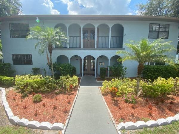 Photo - 3215 Baird Ave Unidad L-82