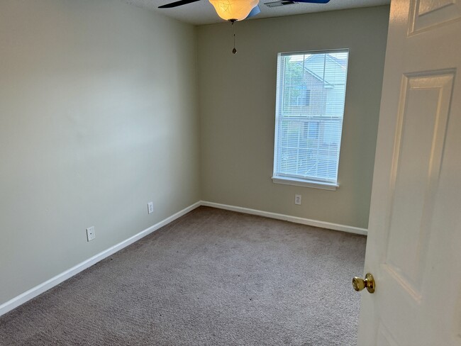 Photo - 2932 Mulberry Ln