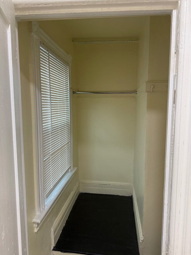 Photo - 45XX Carpenter Ave