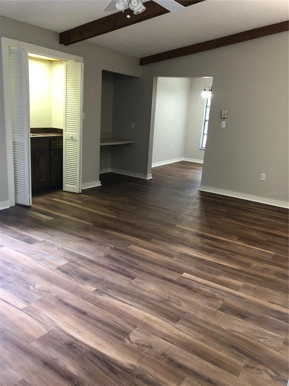 Photo - 1113 Hallamwood Trail S