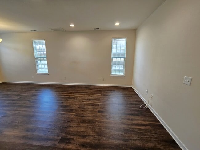 Photo - 309 Christiane Way