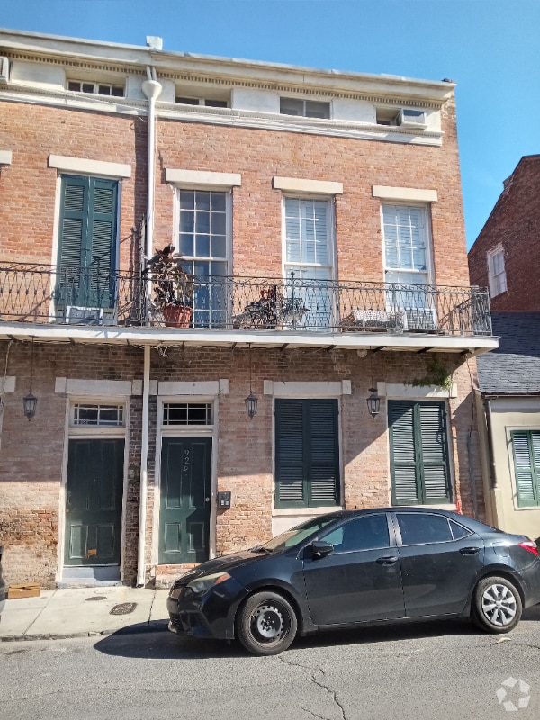 Building Photo - 929 Dumaine St Unit 1 Rental