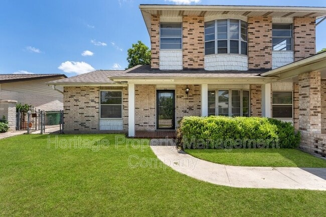Photo - 3614 Versailles Dr
