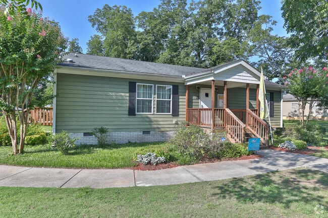 Pecan Grove Apartments