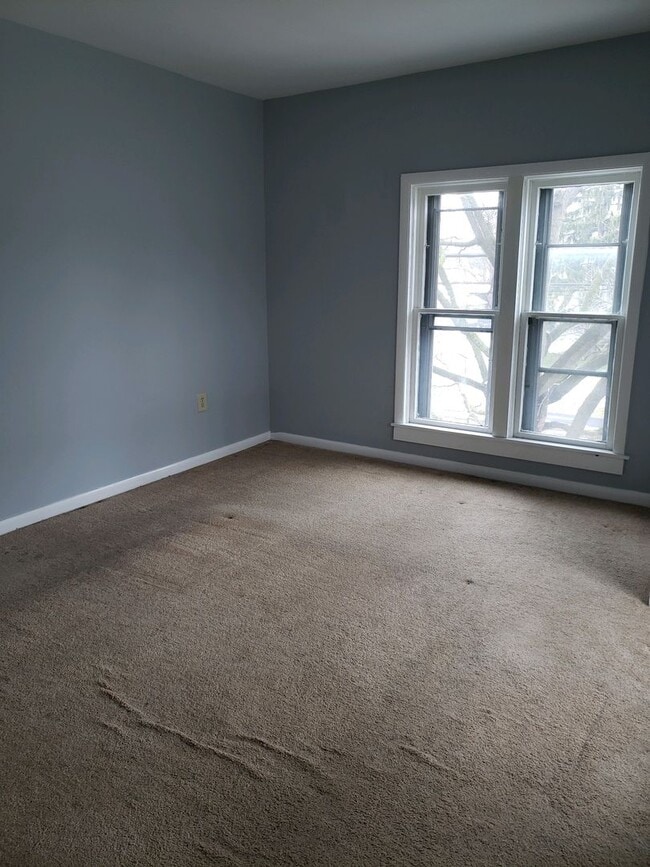 Photo - 87 1/2 Clinton Unit 1