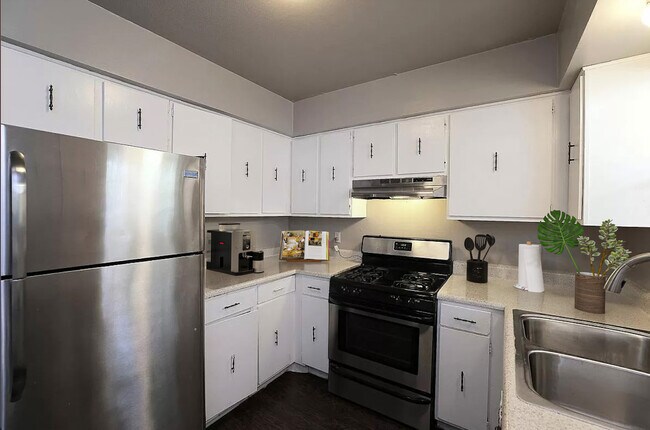 Photo - The Colony Apartamentos