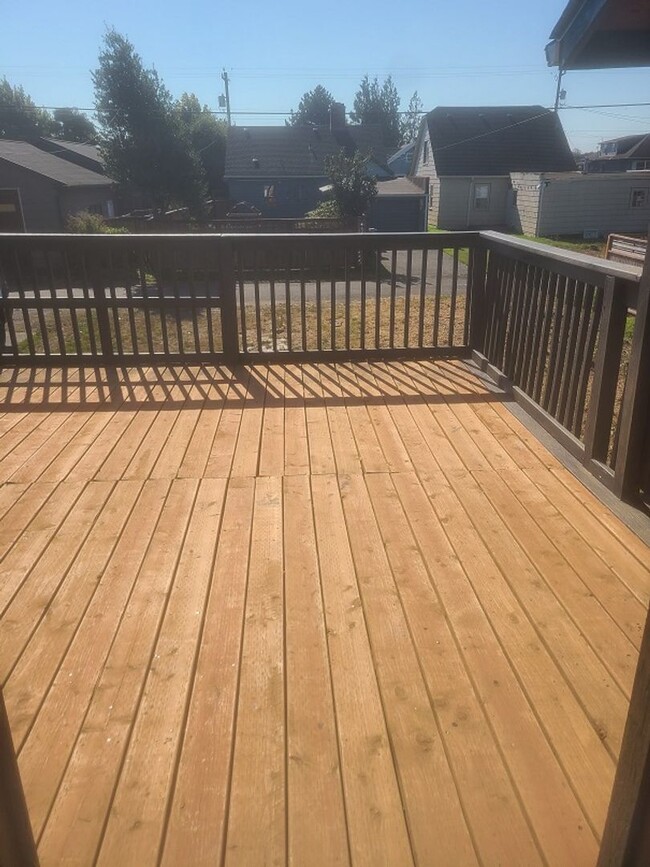 Photo - 1415 W Second St