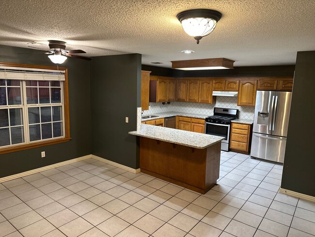 Photo - Available August 1st! 3-Bedroom, 2-Bathroom Home in East Rogers