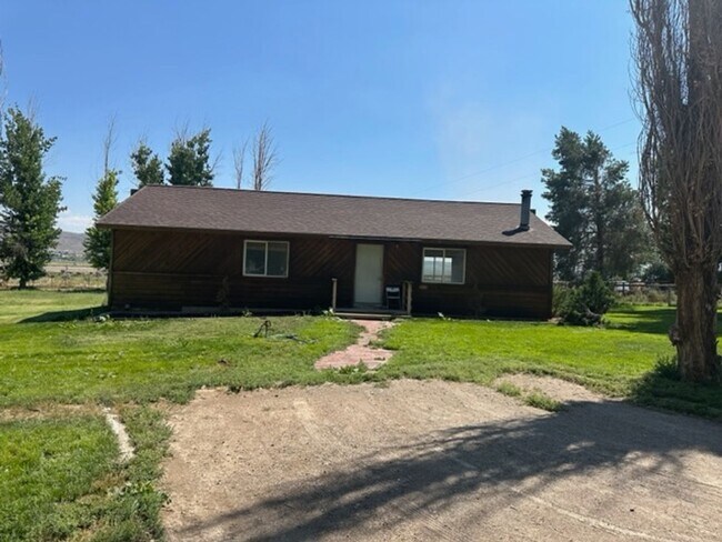 2 bedroom home in quiet mobile home park i... - 2 bedroom home in quiet mobile home park i...