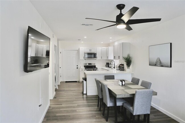 Photo - 3308 SW 26 Way