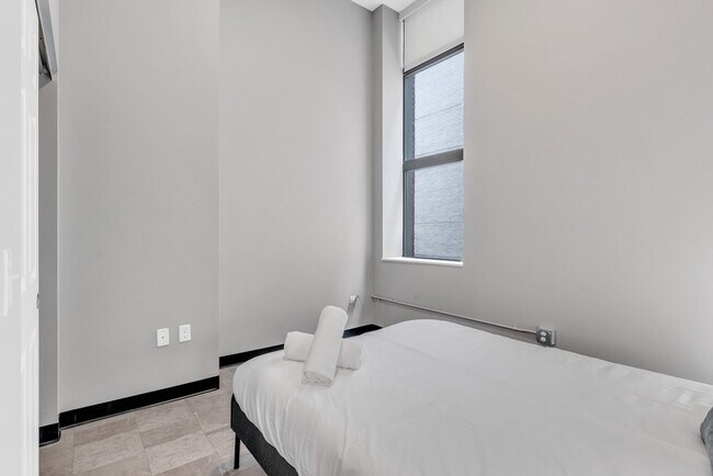 Photo - 800 Penn Ave Unit ID1229976P