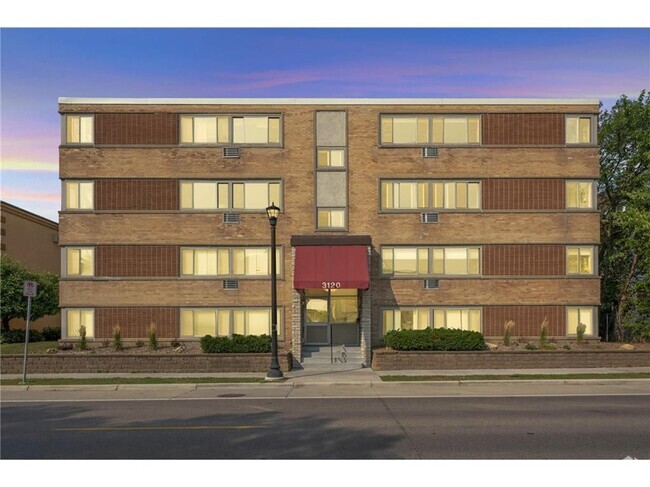 Building Photo - 3120 Hennepin Ave Rental