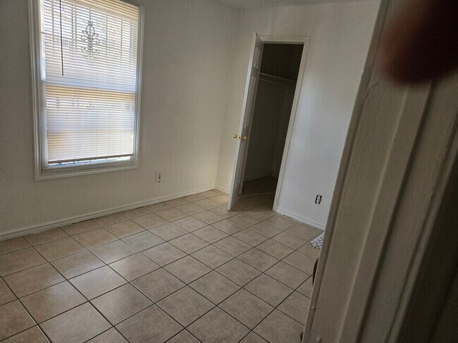 Photo - 3416 Wendelkin St