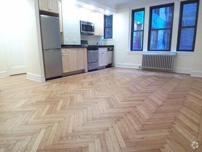 Building Photo - 210 E 68th St Unit 2M Rental