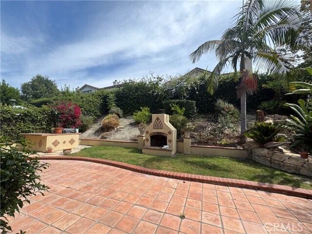 Photo - 16 Kingsway Dr