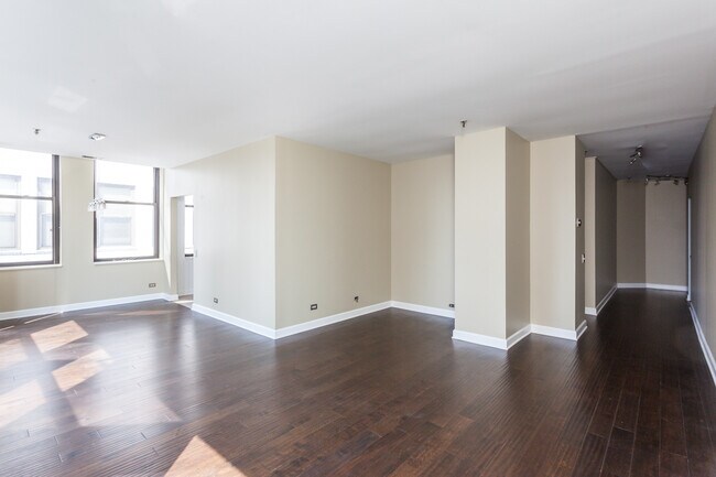 Photo - 780 S Federal St Unit 1004