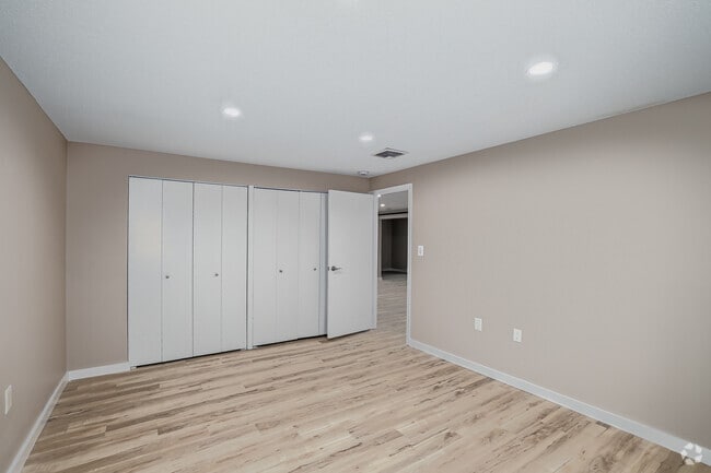 2BR, 2BA - 1,277SF - Second Bedroom