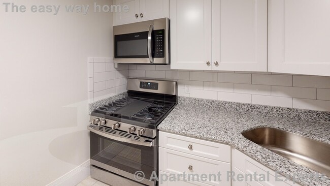 Photo - 14 Yarmouth St Unit #4