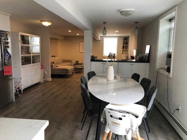 Photo - 90 Iroquois Rd Unit A