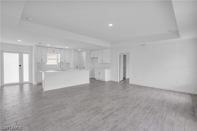 Photo - 3315 7th St SW