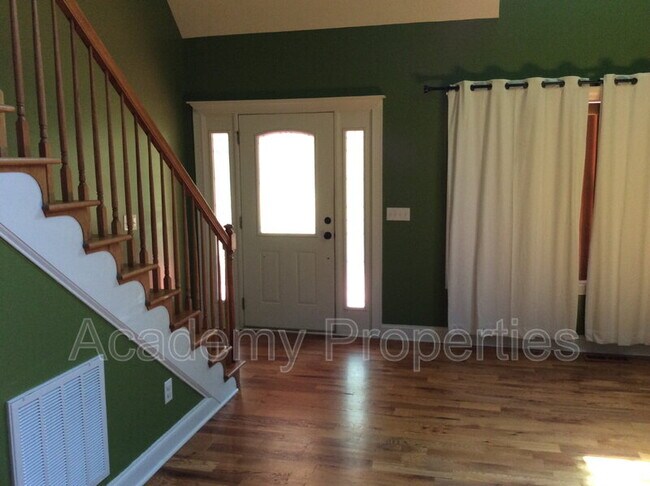 Photo - 464 Loblolly Ln