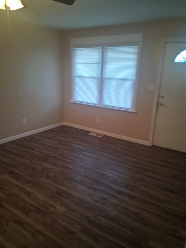 Photo - 2209 Kelly St