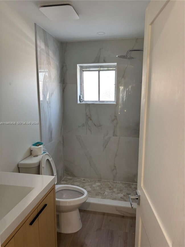 Photo - 1431 S 14th Ave Unit 107